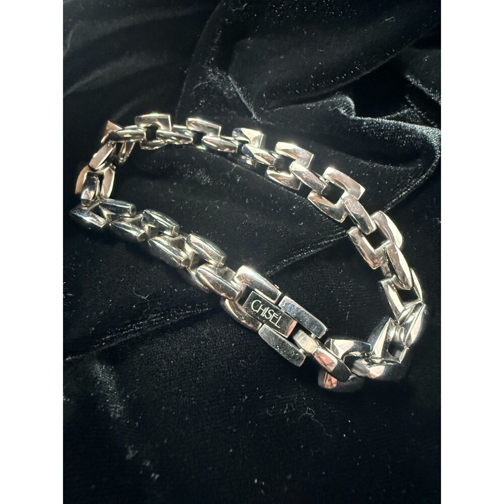 Chisel Men's Stainless Steel Heavy Rectangular Link Bracelet